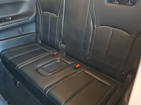 Used 2024 INFINITI QX60 Luxe image 25