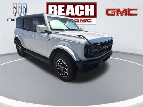 Used 2024 Ford Bronco Outer Banks AWD/4WD image 4