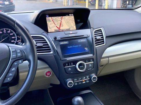Used 2018 Acura RDX w/Advance Pkg image 6