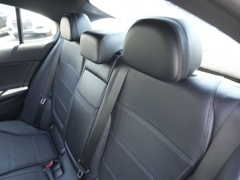 Used 2024 Mercedes-Benz C 300 4MATIC Sedan image 29