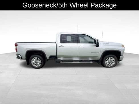 Used 2020 Chevrolet Silverado 2500 High Country w/ Z71 Off-Road Package AWD/4WD image 6