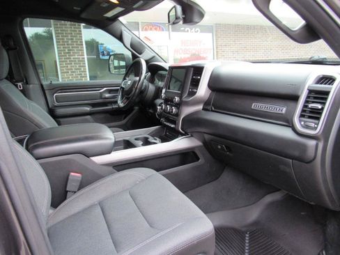 Used 2019 RAM 1500 Big Horn AWD/4WD image 35