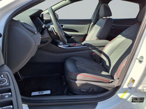 Used 2022 Hyundai Sonata SEL Plus image 12