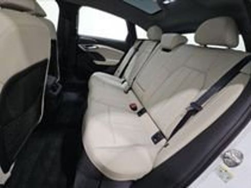Used 2025 Audi A6 e-tron Premium w/ Ultra Package AWD/4WD image 27