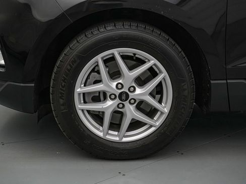 Certified 2024 Ford Edge SEL w/ Convenience Package AWD/4WD image 10