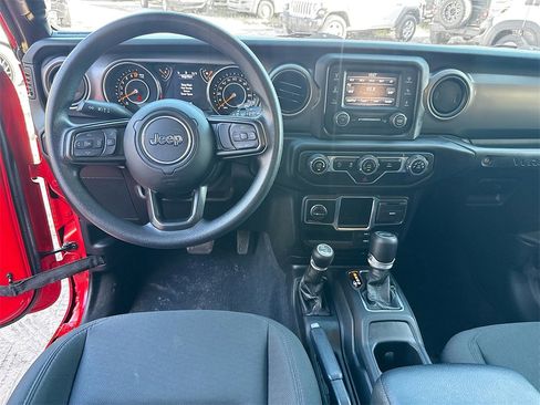 Used 2021 Jeep Wrangler Unlimited Sport image 24