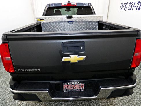 Used 2016 Chevrolet Colorado W/T w/ WT Convenience Package RWD image 5