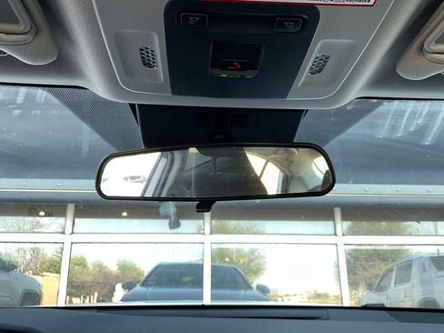 Used 2025 Toyota Camry LE image 17