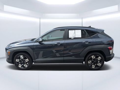 Used 2024 Hyundai Kona SEL w/ Convenience Package FWD image 6
