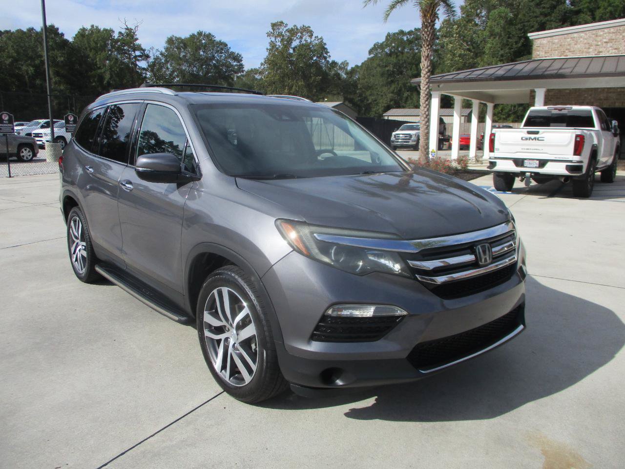 Used 2018 Honda Pilot Elite image 20