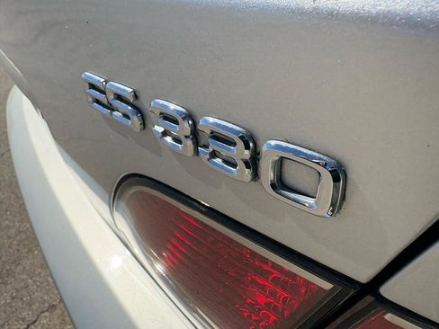 Used 2004 Lexus ES 330 image 9
