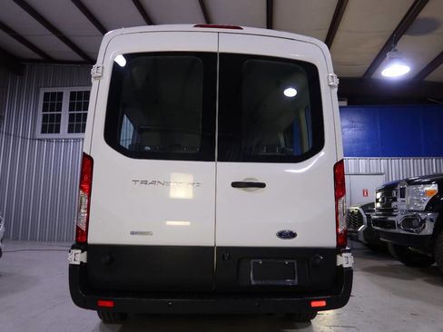 Used 2016 Ford Transit 350 XL image 4
