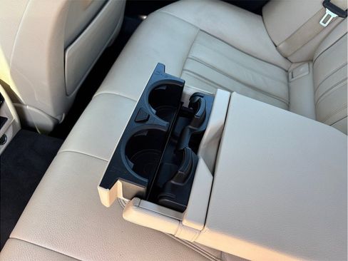 Used 2018 BMW 530i w/ Premium Package RWD image 41