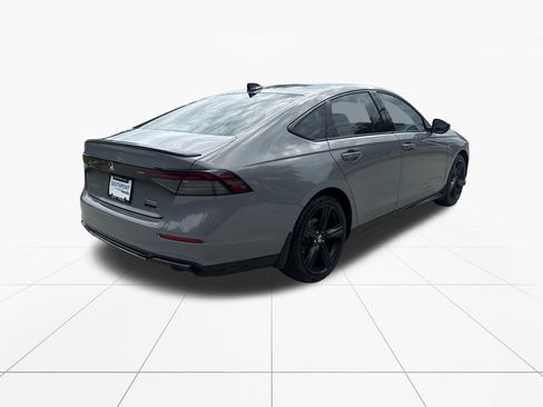 Used 2024 Honda Accord Sport image 8