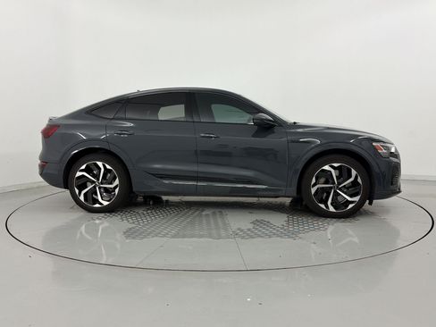 Certified 2024 Audi Q8 e-tron Premium Plus w/ Premium Plus Package AWD/4WD image 8