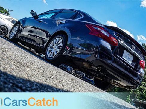 Used 2018 Nissan Altima 2.5 S w/ S Convenience Package image 5