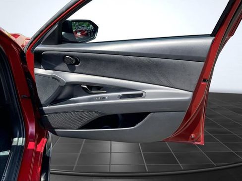 Used 2025 Hyundai Elantra N FWD image 27