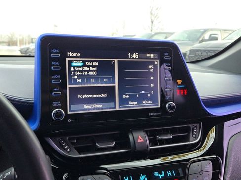 Used 2021 Toyota C-HR XLE image 25