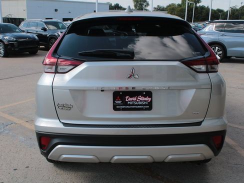 New 2026 Mitsubishi Eclipse Cross SE image 9