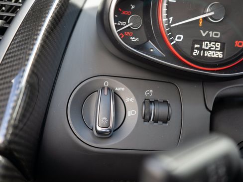 Used 2010 Audi R8 V10 AWD/4WD image 15