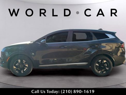 Used 2026 Kia Sportage LX w/ LX Convenience Package image 6