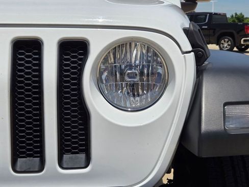 Used 2020 Jeep Wrangler Unlimited Sport S AWD/4WD image 31