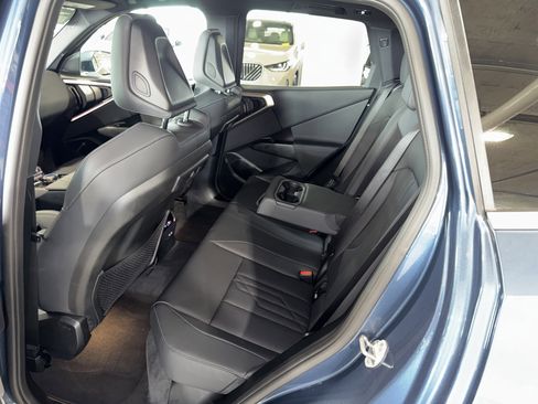 Used 2025 BMW X3 xDrive30i w/ Convenience Package AWD/4WD image 15