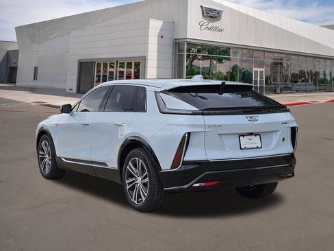 New 2026 Cadillac Lyriq Luxury w/ LPO, Floor Liner Package RWD image 4