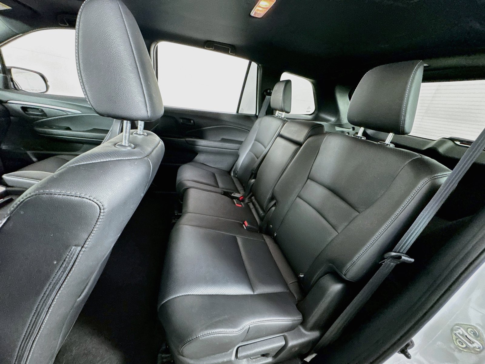 Used 2023 Honda Passport EX-L image 18
