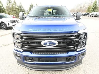 New 2026 Ford F350 Platinum w/ FX4 Off-Road Package