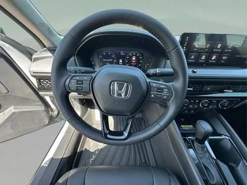 New 2025 Honda Accord EX-L image 10