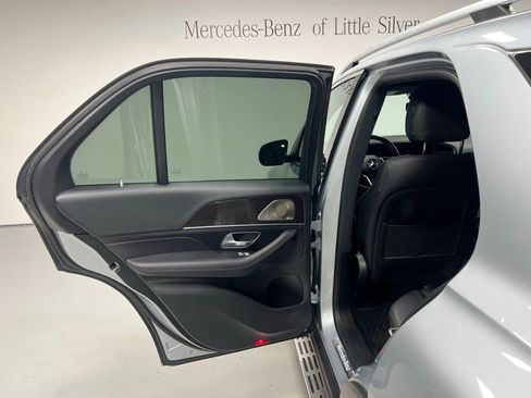 Used 2022 Mercedes-Benz GLE 350 4MATIC image 23