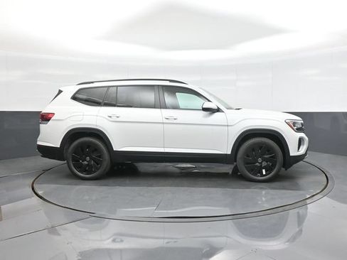 New 2026 Volkswagen Atlas SE AWD/4WD image 8