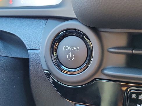 New 2026 Toyota Crown Signia image 32