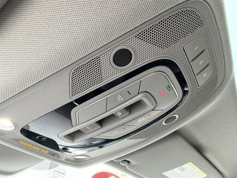 Used 2018 Audi Q5 2.0T Premium Plus w/ Premium Plus Package image 29