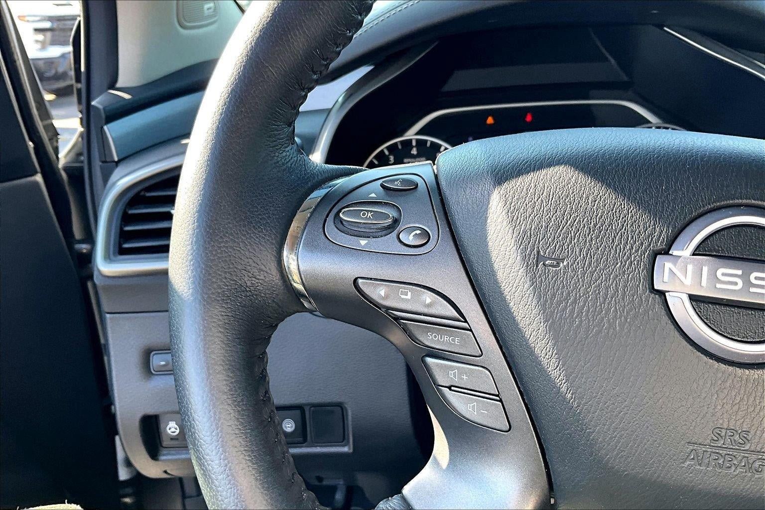 Used 2023 Nissan Murano SL w/ SL Moonroof Package AWD/4WD image 19