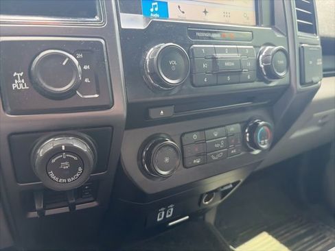 Used 2018 Ford F150 XLT w/ Equipment Group 302A Luxury image 14