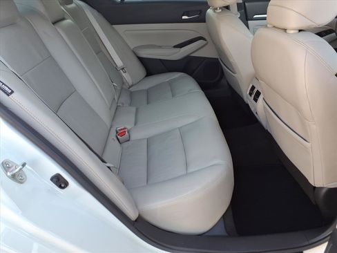 Certified 2021 Nissan Altima 2.5 SL image 12