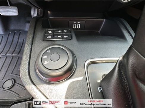 Used 2019 Ford Ranger XLT w/ Equipment Group 302A Luxury image 19