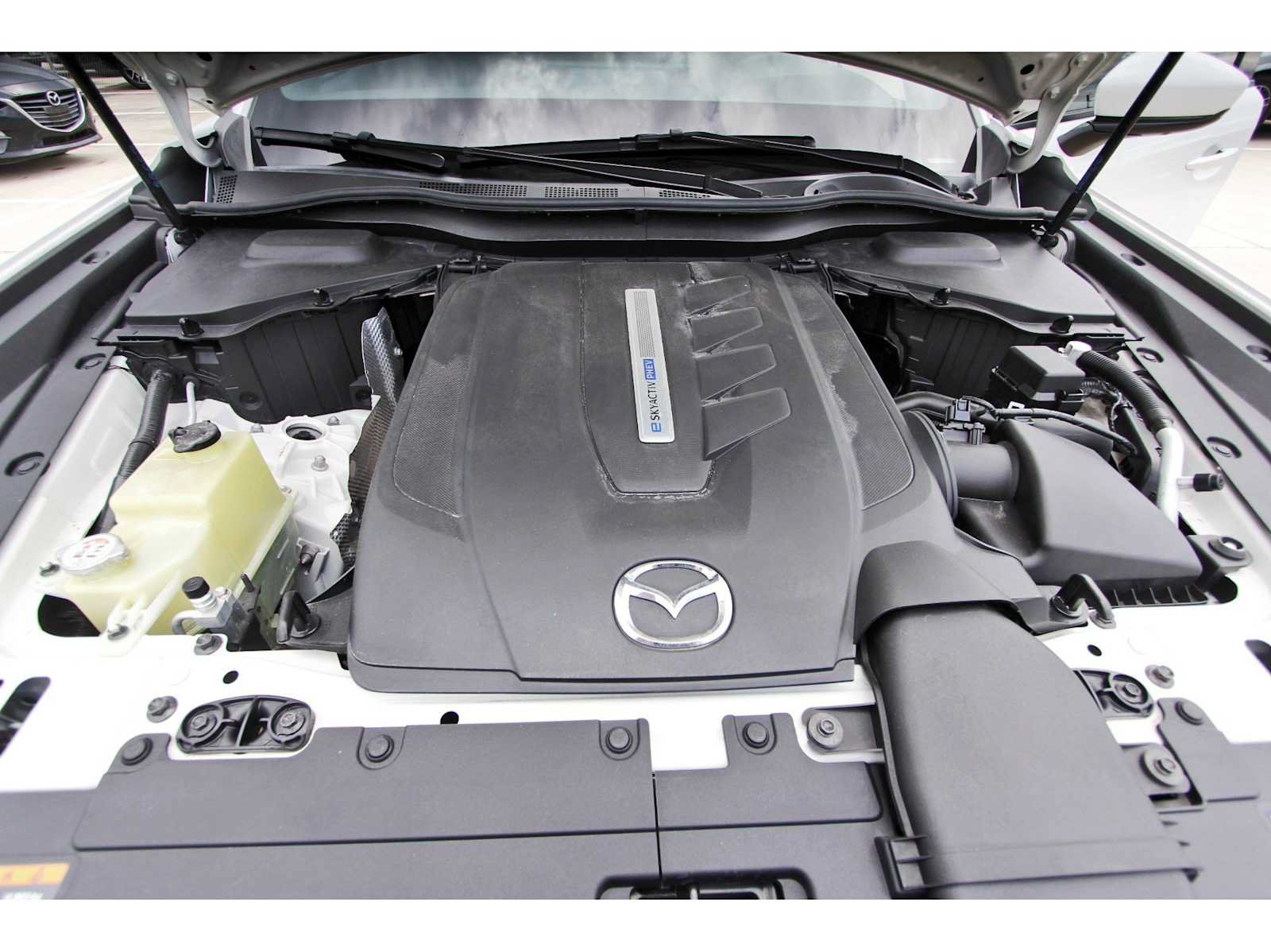 Used 2024 MAZDA CX-90 Plug-In Hybrid w/ Premium Plus AWD/4WD image 33