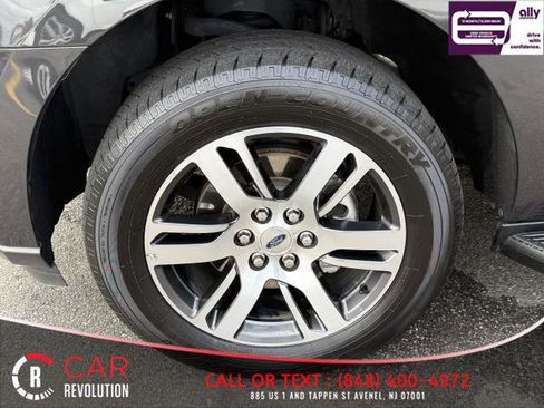 Used 2024 Ford Expedition Max Limited image 15