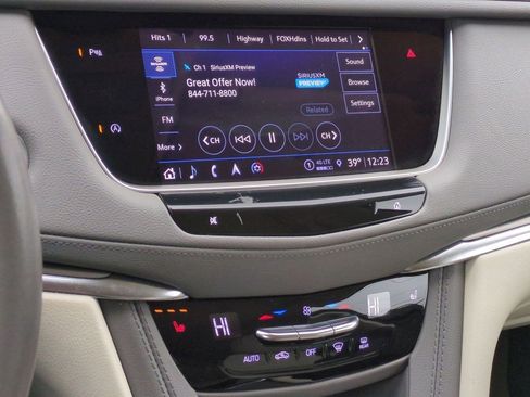 Certified 2023 Cadillac XT5 Premium Luxury image 29