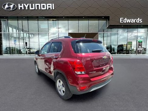 Used 2020 Chevrolet Trax LT w/ LT Convenience Package AWD/4WD image 7