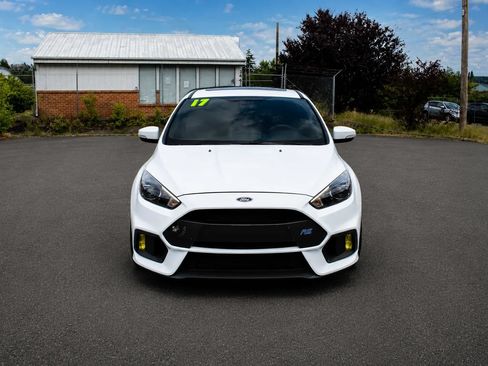 Used 2017 Ford Focus RS AWD/4WD image 2