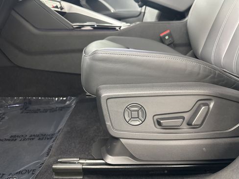 Certified 2025 Audi Q5 Premium Plus w/ Premium Plus image 12