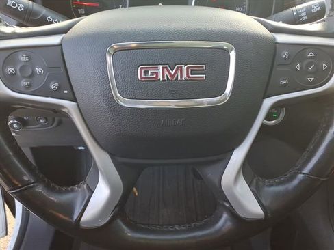 Used 2019 GMC Terrain SLT w/ Preferred Package image 14