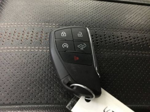 Used 2023 Chevrolet Silverado 1500 High Country w/ LPO, Dark Essentials Package AWD/4WD image 13