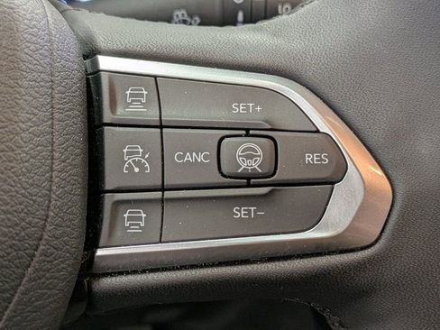 Used 2024 Jeep Compass Limited w/ Elite Group image 18