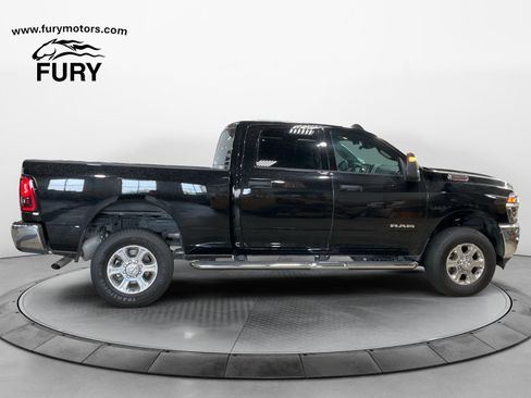 Used 2026 RAM 2500 Big Horn AWD/4WD image 3