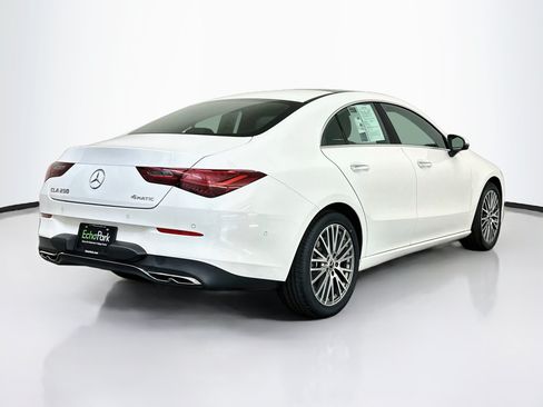 Used 2025 Mercedes-Benz CLA 250 4MATIC image 9
